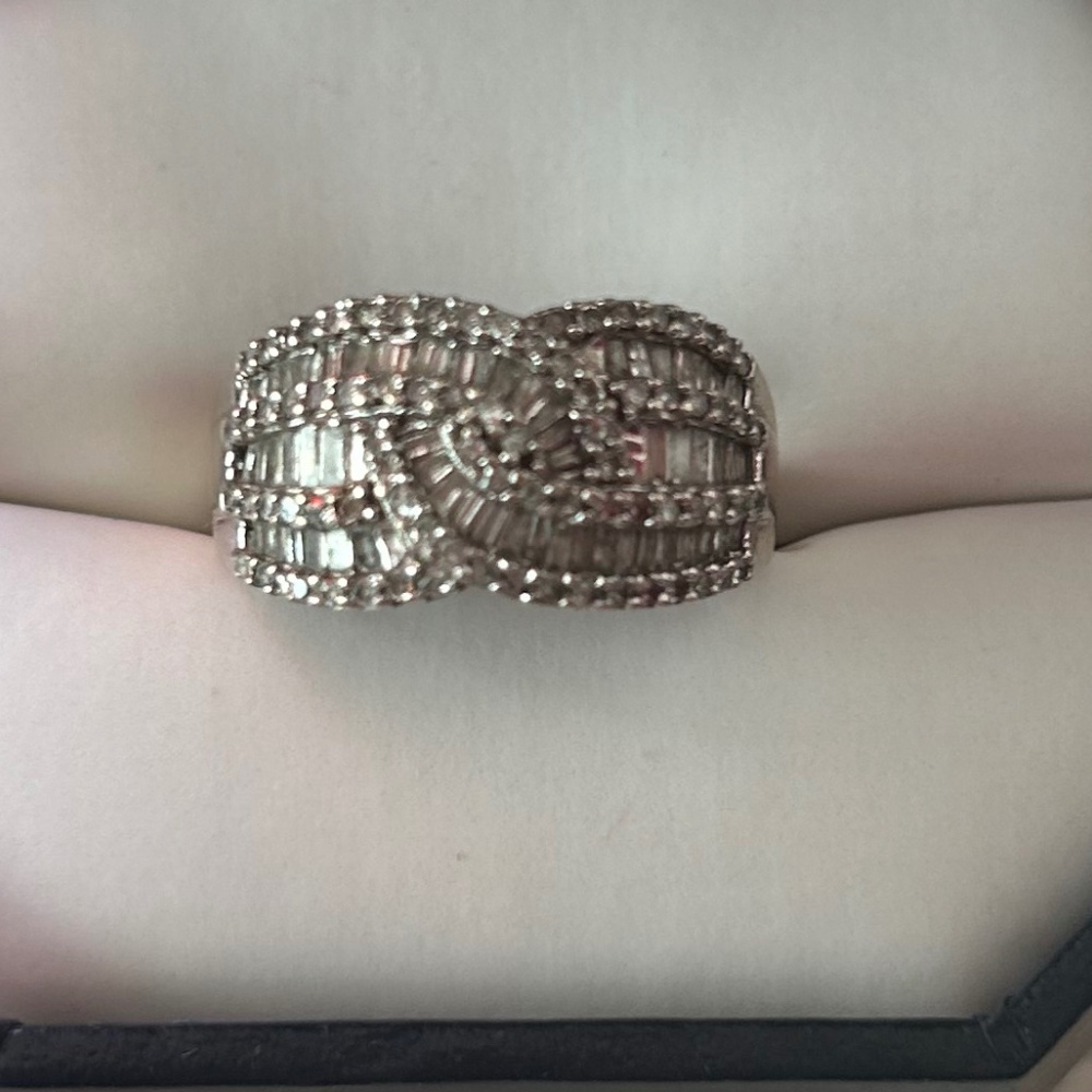 10 karat white  gold with one carat genuine baguette diamonds size 7.5